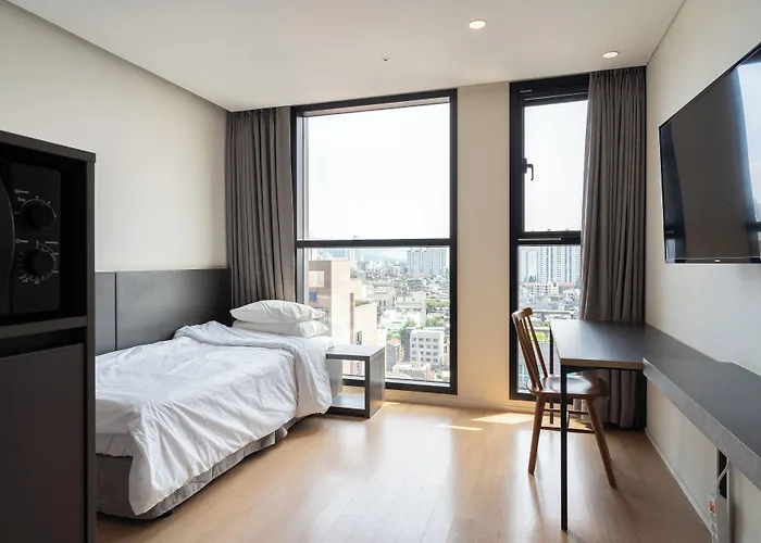 Celib Yeoui Otel Seul